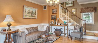 Monthly Stay Special! Cozy Cottage in Huntington