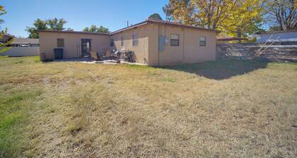 1 Mi to Enmu: Portales Family Home w/ Yard!