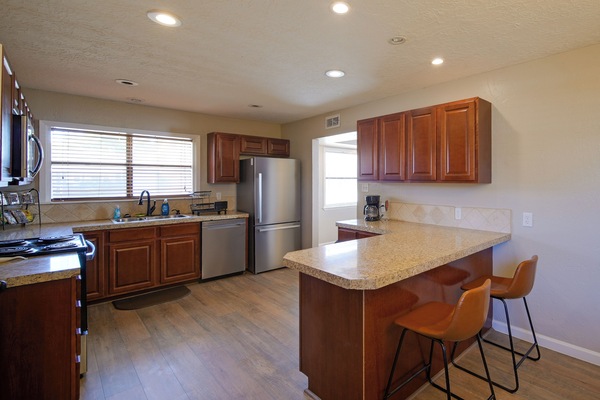 House (3 Bedrooms) | Interior
