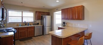 1 Mi to Enmu: Portales Family Home w/ Yard!