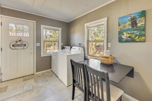 Rumah (1 Bedroom) | Interior