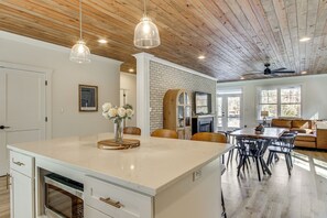 Maison (5 Bedrooms) | Intérieur