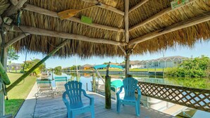 Unclassified image, 4 of 32, button - Canal-front Escape w/ Dock & Pool in Cape Coral (Cape Coral)
