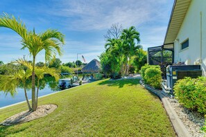 House (3 Bedrooms) | Interior - Canal-front Escape w/ Dock & Pool in Cape Coral (Cape Coral)