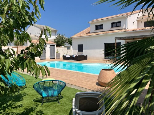 Casaleoni Villa with a Private, Heated Pool