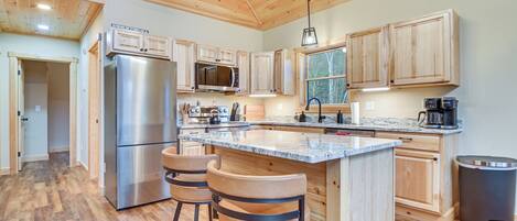 House (3 Bedrooms) | Interior