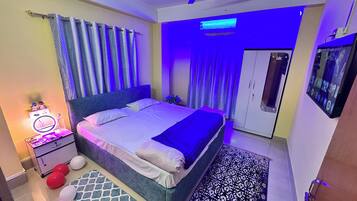 Fer et planche Ă repasser, Wi-Fi, draps fournis