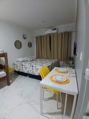 1 bedroom, iron/ironing board, WiFi, bed sheets - Recife and Olinda - Studio Bastos Residence (Olinda)