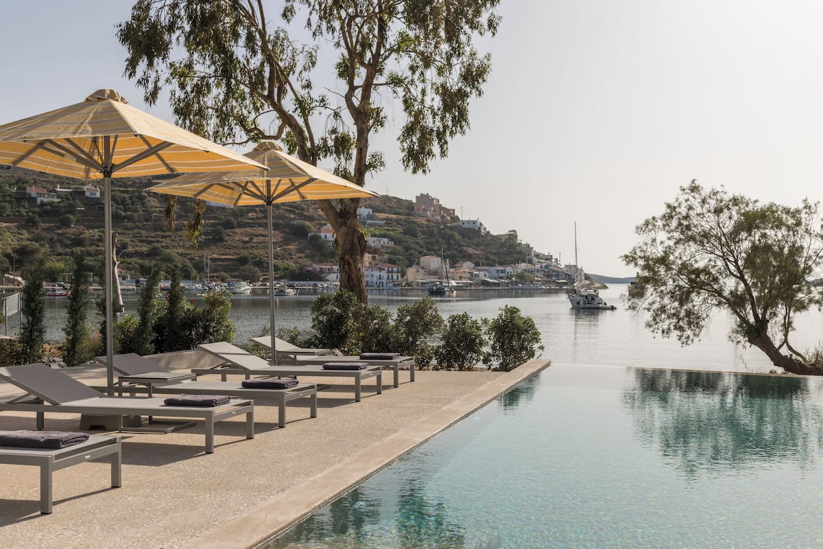 Arctic Suite | Free WiFi