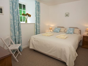 3 Schlafzimmer, individuell dekoriert, individuell eingerichtet