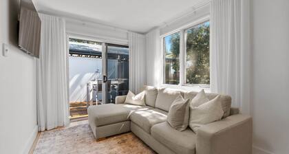 Stylish 2-bed Townhouse in Leafy Hyde Park