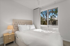 Apartment | 2 bedrooms, laptop workspace, bed sheets - Stylish 2-bed Townhouse in Leafy Hyde Park (Adelaide)