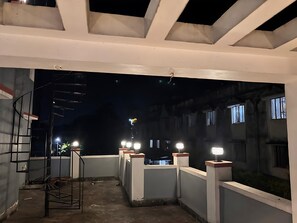 家庭别墅 | 前台