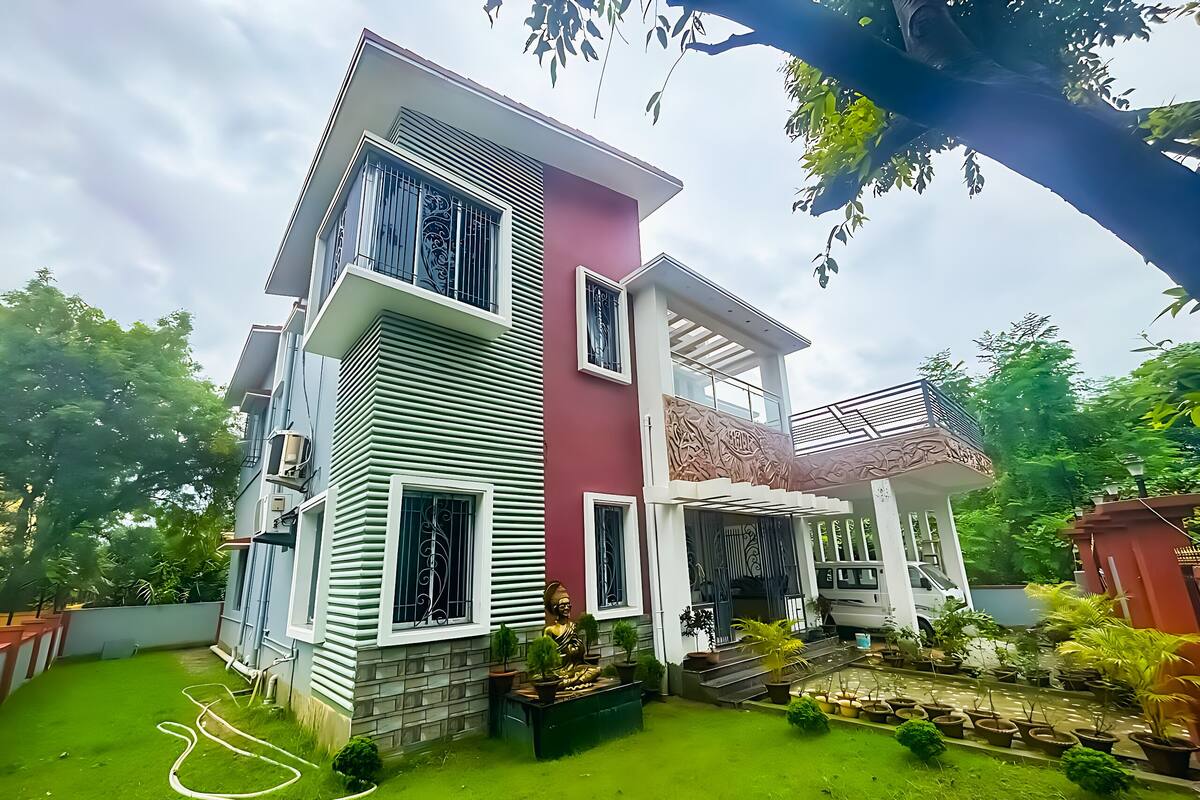 Villa familiale | Espace de travail pour ordinateurs portables, accès au Wi-Fi (inclus)