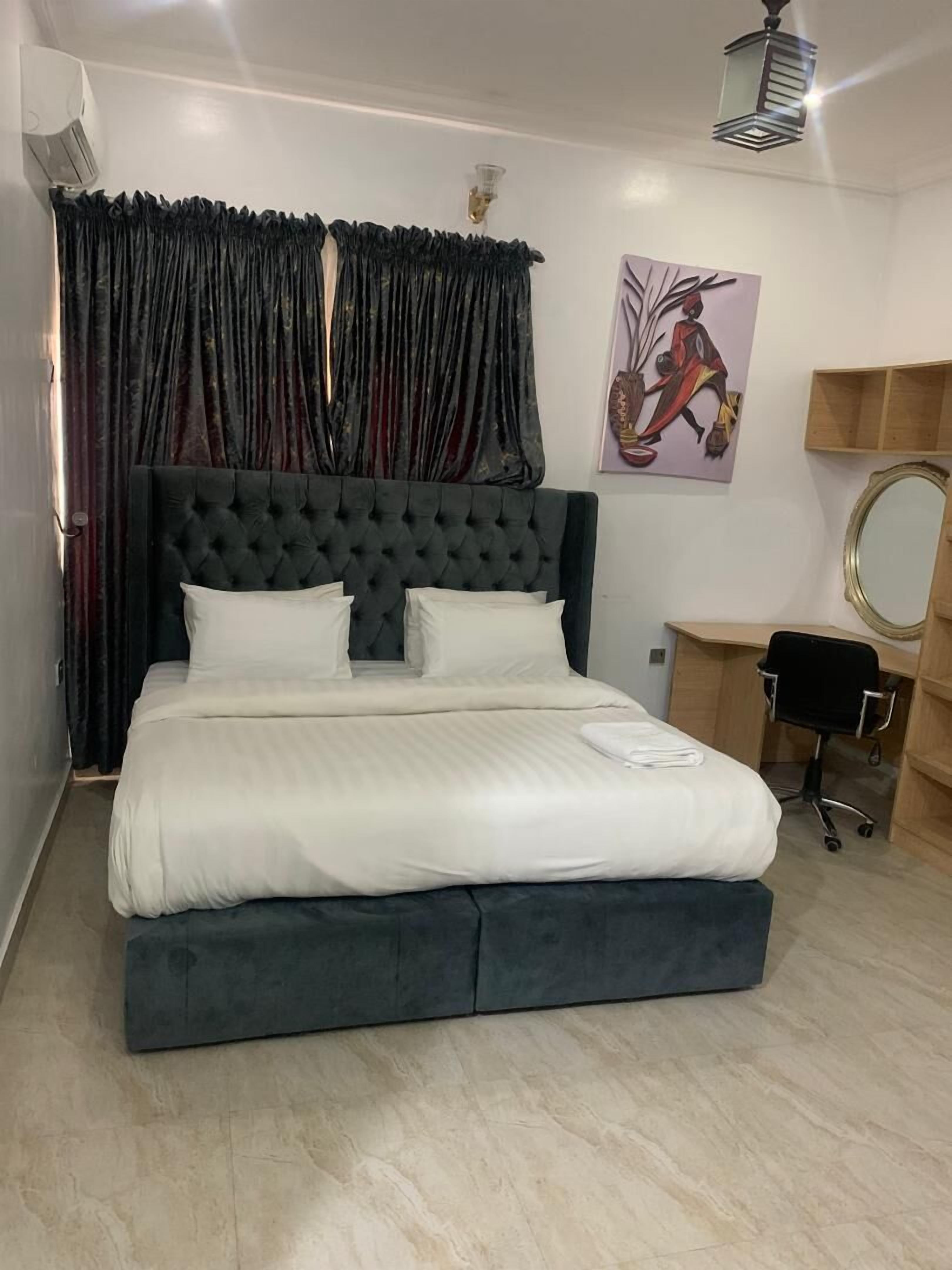 奢華客房 | 書桌、手提電腦工作空間