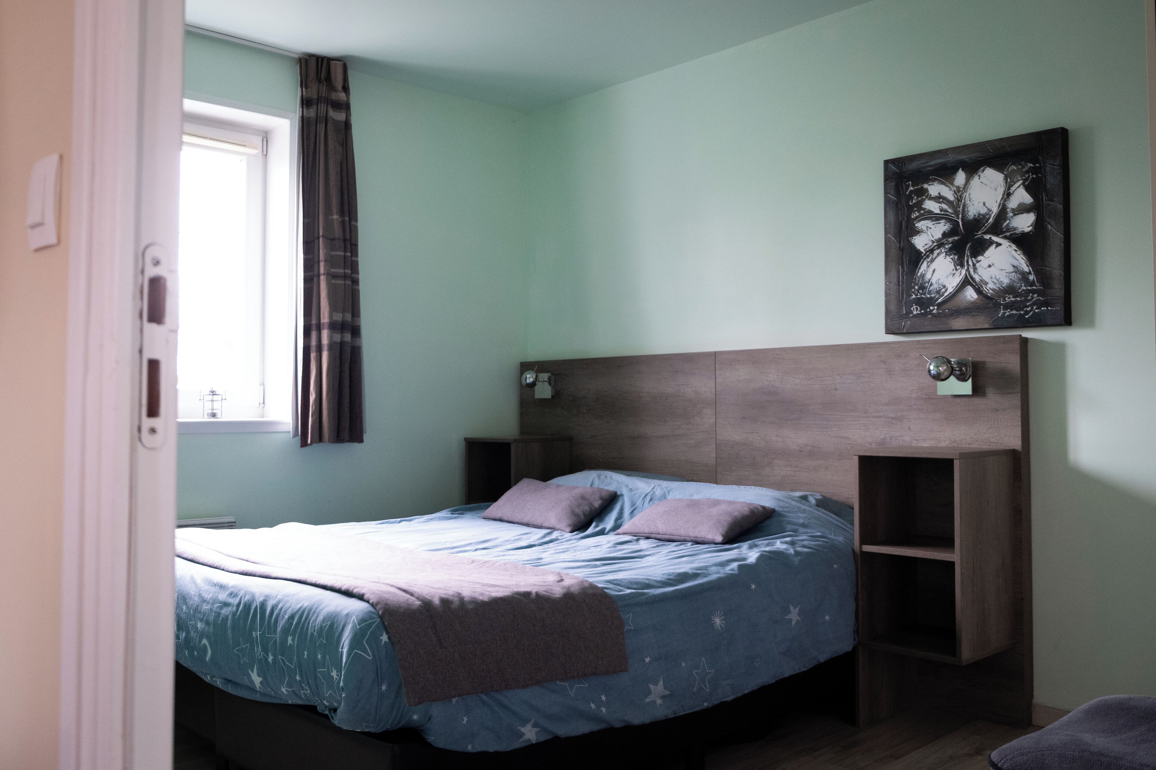 Bügeleisen/Bügelbrett, WLAN, Bettwäsche