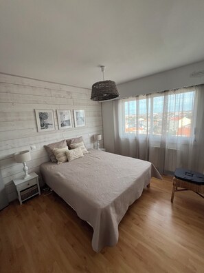 1 bedroom, iron/ironing board, free WiFi