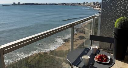 Appartement Vue Mer aux SABLES D' OLONNE - Waterfront living !
