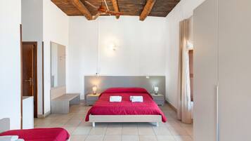 1 habitación, wifi y ropa de cama
