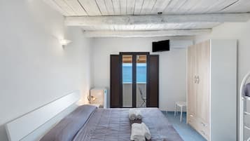 1 habitación, wifi y ropa de cama