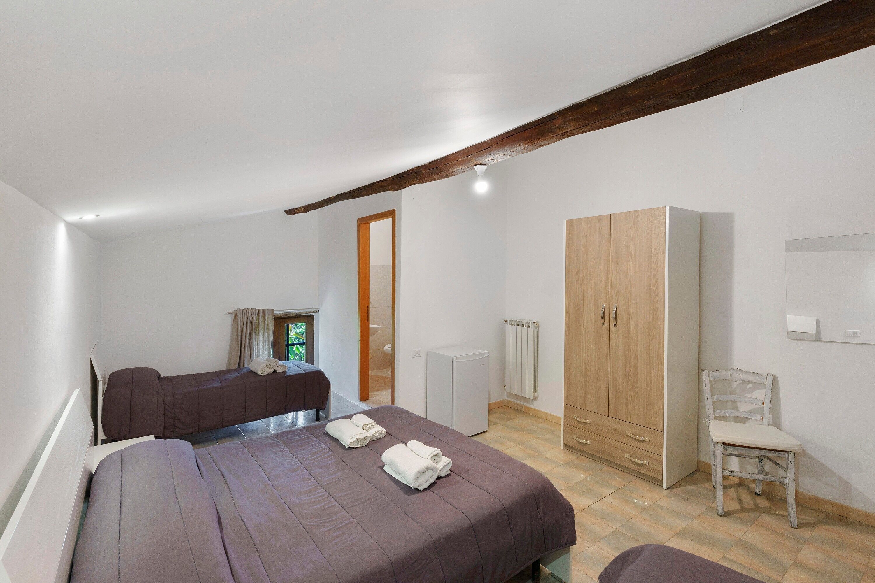 1 bedroom, WiFi, bed sheets