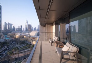 Property grounds - Luxury 2 Bed in Boulevard Point with City Views (Dubai)