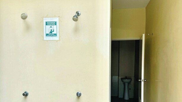 Interior - Calm and Clean Getaway + 400mbps+Netflix+Disney (Silang)