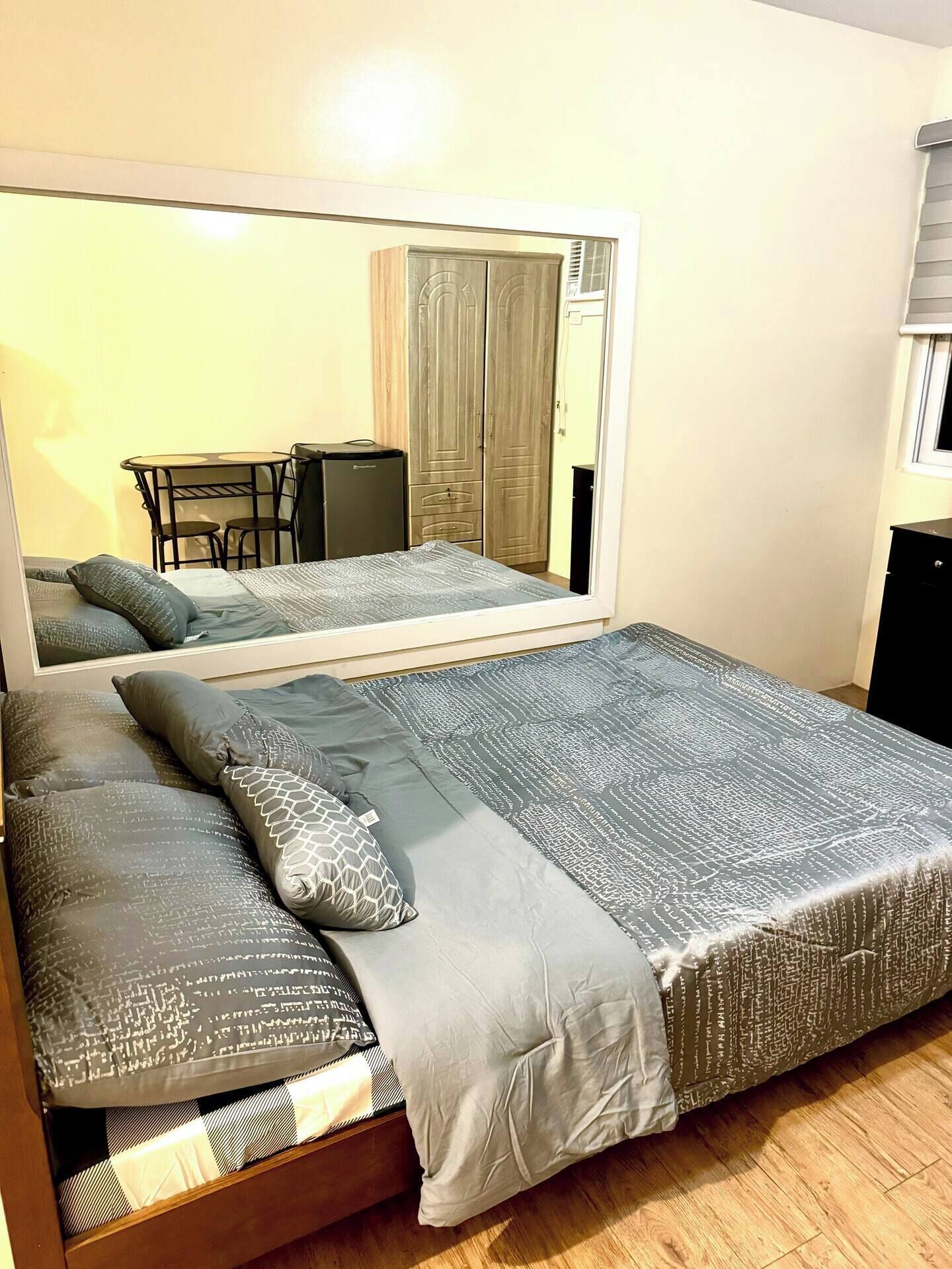 WiFi、ベッドシーツ