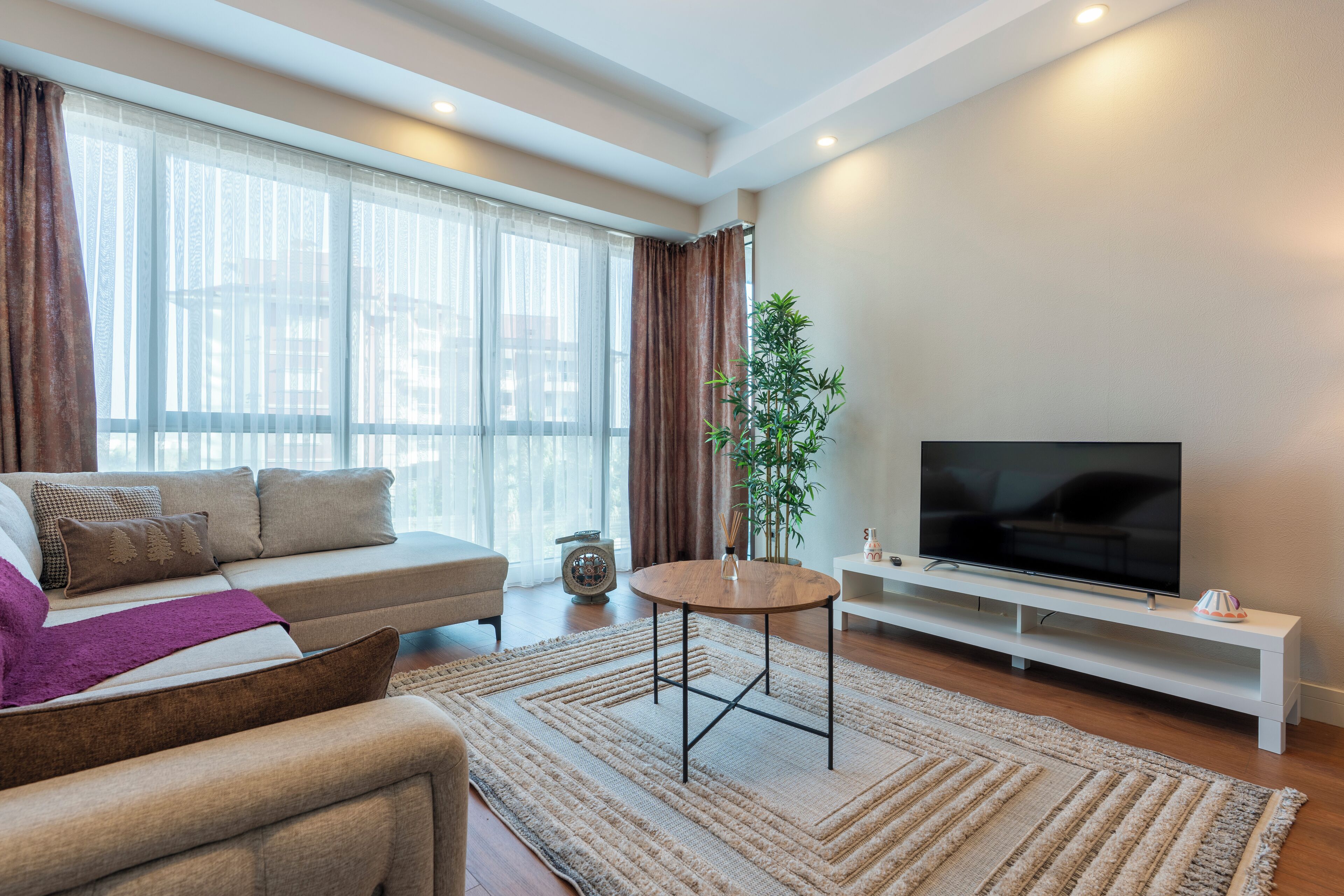 Luxury-Apartment, 1 Schlafzimmer, Haustiere gestattet, am Strand | Bügeleisen/Bügelbrett, kostenloses WLAN