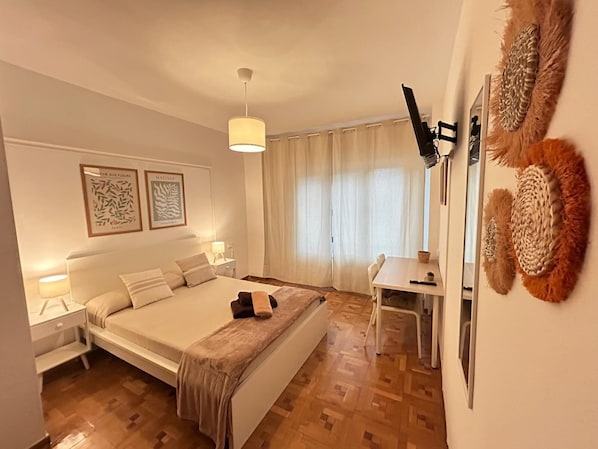 Comfort Double Room, City View - Rooms Rey junto a Plaza España (Madrid)