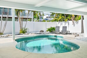 A heated pool - Sand & Sun A · EV Charger · Pool · 5 Min Beach (Holmes Beach)