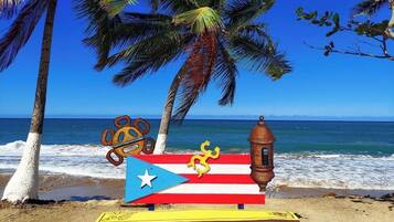 Sun loungers, beach towels