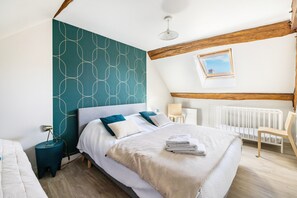 3 makuuhuonetta, silitysrauta/-lauta, Wi-Fi