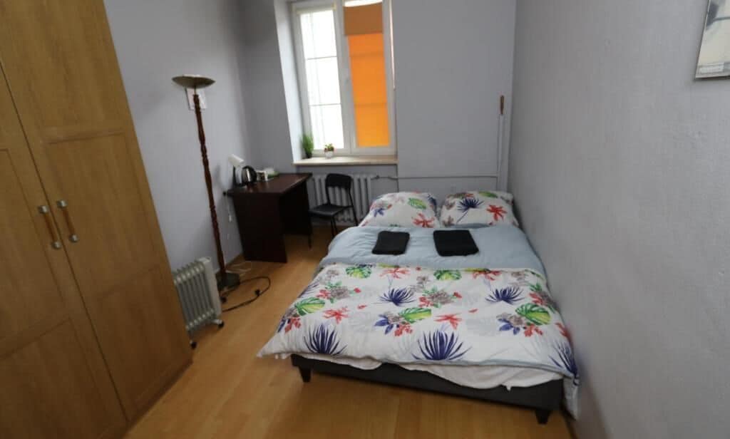 Classic-huone, 1 parisänky | Työpöytä, kannettavalle tietokoneelle sopiva työtila