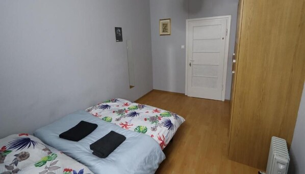 Classic Room, 1 Double Bed | Desk, laptop workspace, iron/ironing board, free WiFi