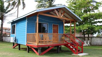 Deluxe Double Room | In-room safe, individually decorated, individually furnished, desk