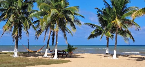 Sunshine Cabanas At Ocean View