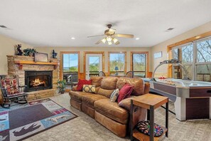 TV, fireplace, offices