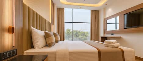Signature Room | Premium bedding, minibar, free WiFi, bed sheets