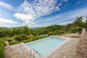 Pool - Casale Torricella: Relax Among Woods with Sea View (Montieri)