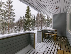 Outdoor dining - Kotipaljakka a3 by Interhome (Puolanka)