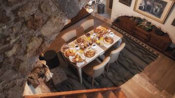 Deluxe House, Balcony, Sea View | Private kitchen