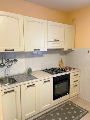 公寓, 2 间卧室, 花园景观 | 私人厨房