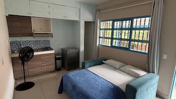 Family Quadruple Room | In-room safe, iron/ironing board, free WiFi