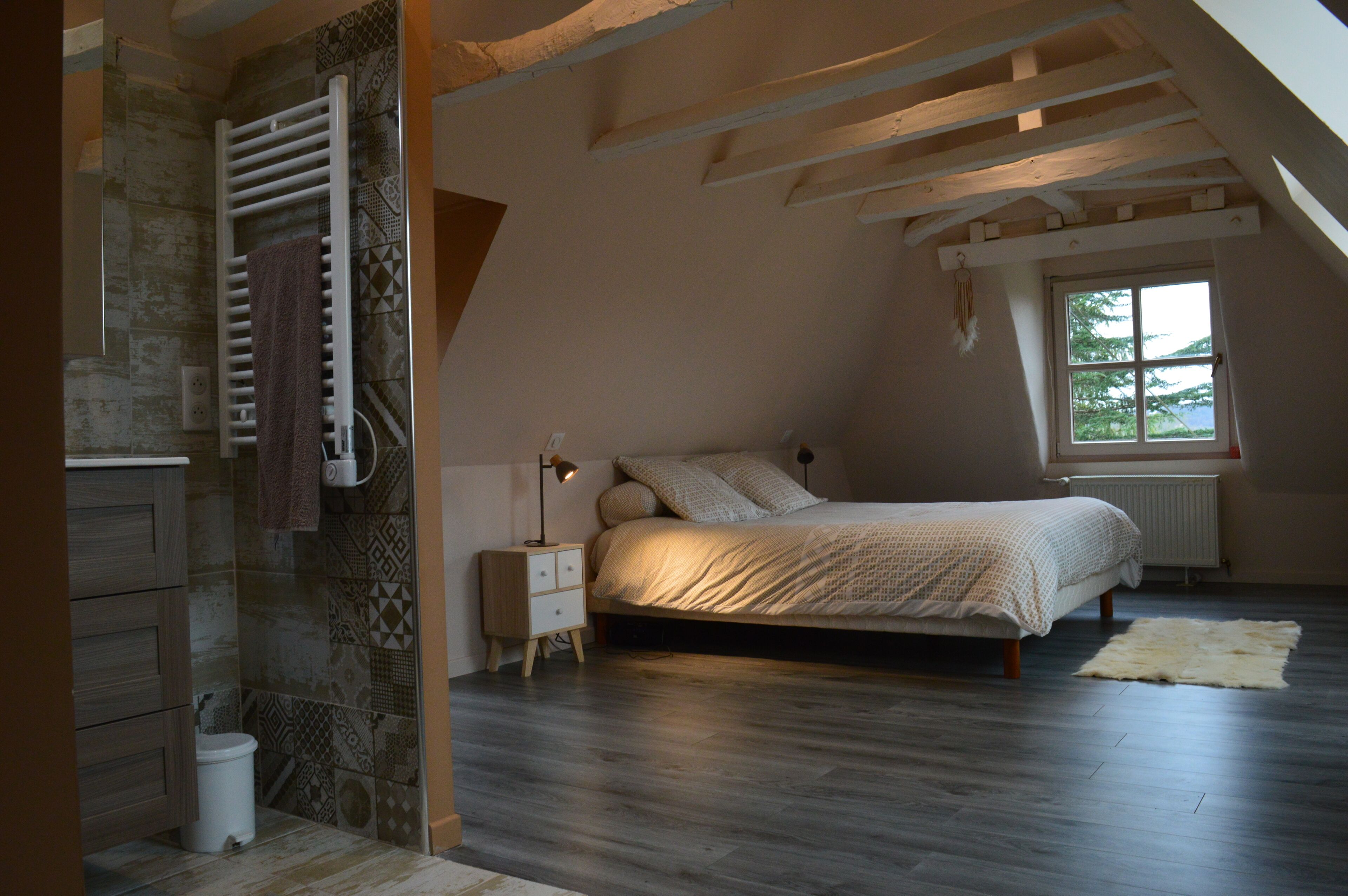 Desk, iron/ironing board, free WiFi, bed sheets