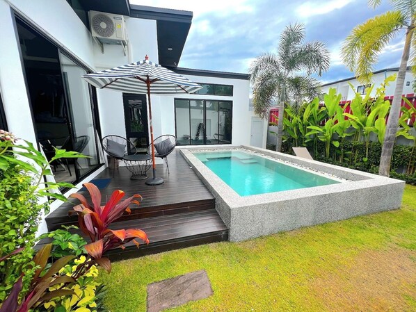 Pool - Private Holiday 2 Bedroom Pool Villa with Jacuzzi & Gym, at Bang Jo, Phuket Home (Thalang,)