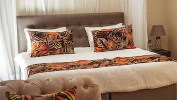 Deluxe Double Room | Free WiFi, bed sheets