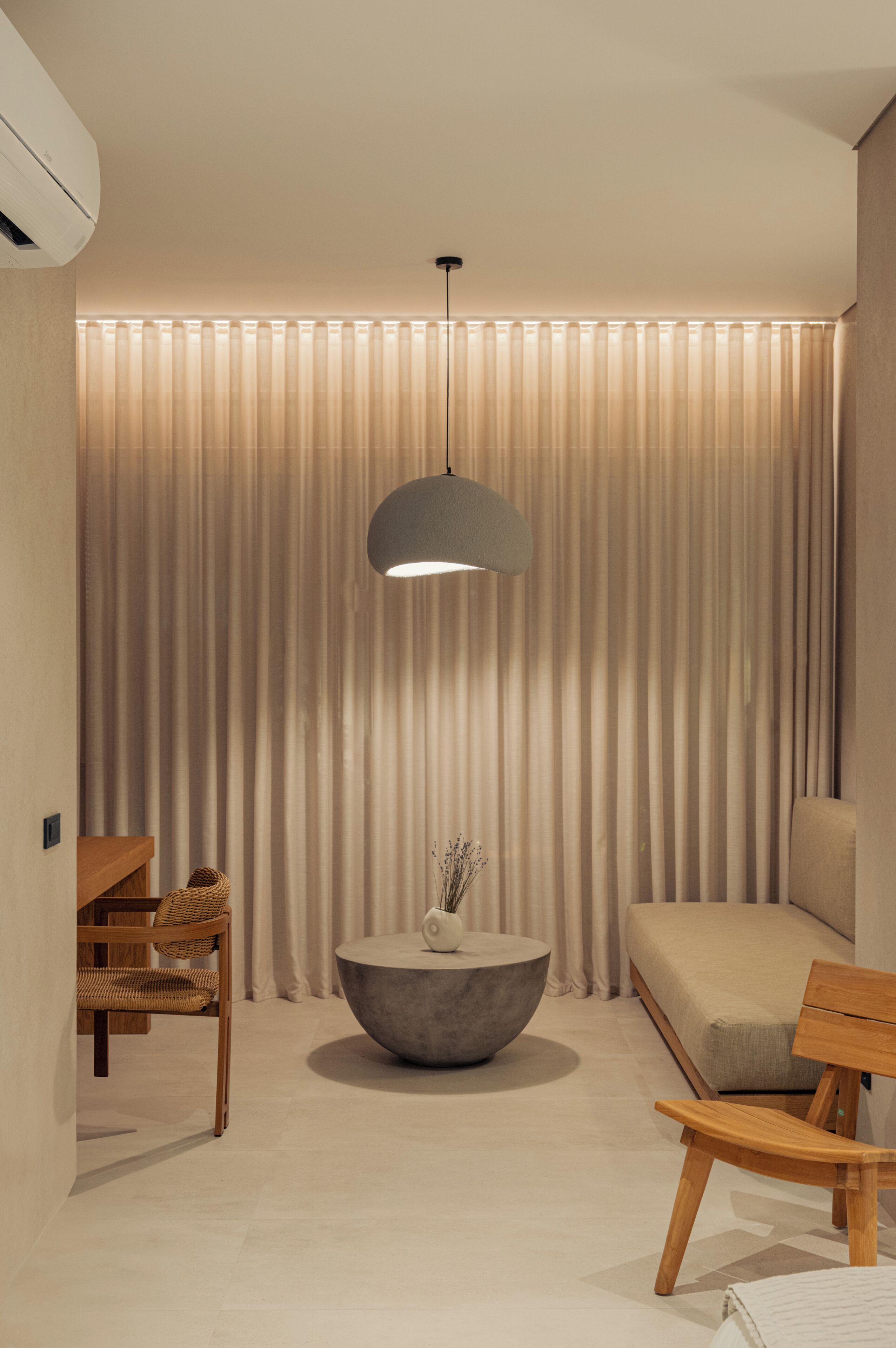 Standard-sviitti, 1 suuri parisänky, näköala pihalle | Oleskelualue