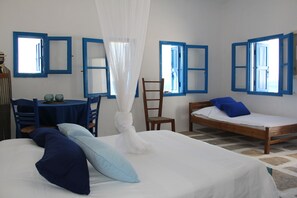 5 habitaciones, tabla de planchar con plancha y wifi gratis 