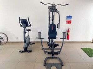 Fitness facility - Furnished 1 Bedroom at Lul Water (Accra)